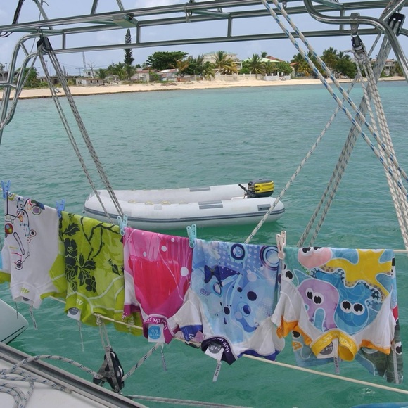 4BB2 unisex rash guard one-piece size 4-6 years - Picture 6 of 6